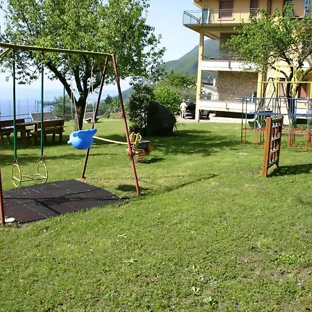 In Gardola Mit Balkon Und Seeblick Apartment *